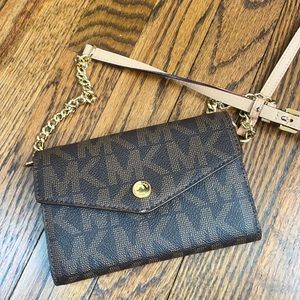 Michael Kors crossbody purse